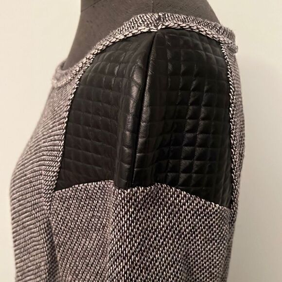 Casual Lush Sweater with Quilted Leather Shoulders - Picture 9 of 14
